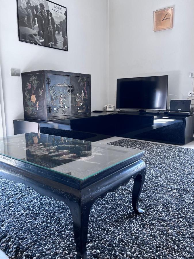 Villa Fenix Milano Exterior foto